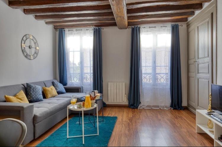 Le Petit Drouais T3 En Plein Coeur De Ville ! Dreux Ngoại thất bức ảnh